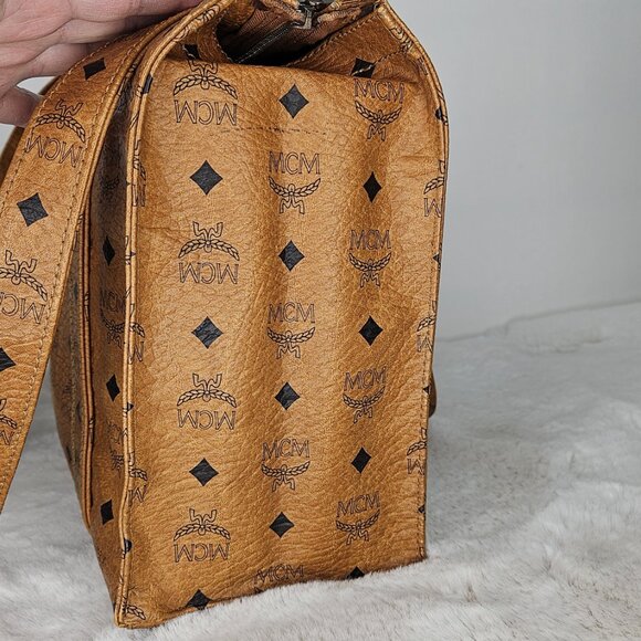 MCM Brown Visetos Shopper Bag - Picture 10 of 17
